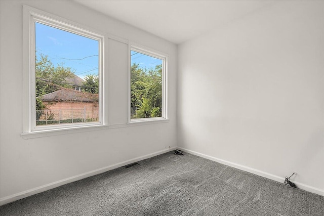 2475 Hazelwood St, Detroit, MI 48206 - spare room with carpet floors and baseboards