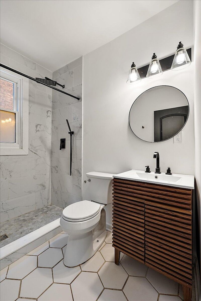 2475 Hazelwood St, Detroit, MI 48206 - full bath featuring vanity and a marble finish shower
