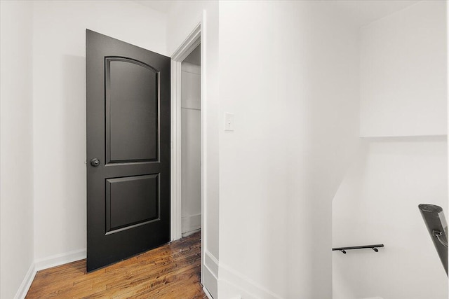 2475 Hazelwood St, Detroit, MI 48206 - corridor featuring wood finished floors and baseboards