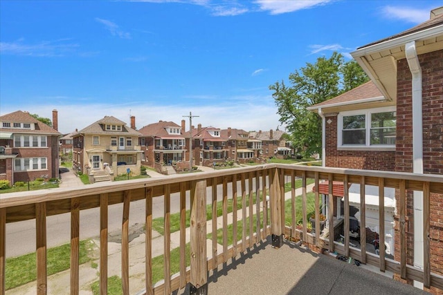 2475 Hazelwood St, Detroit, MI 48206 - balcony featuring a residential view