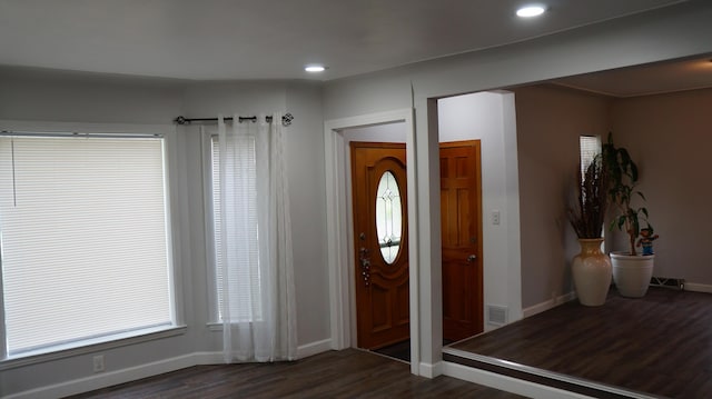 13558 Asbury Park, Detroit, MI 48227 - foyer featuring dark wood finished floors and recessed lighting