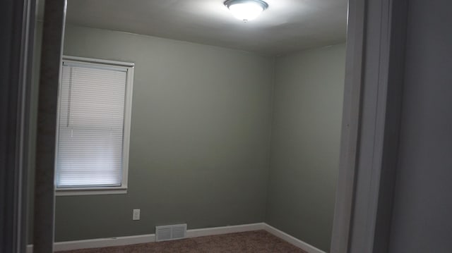 13558 Asbury Park, Detroit, MI 48227 - carpeted empty room with baseboards