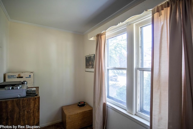892 W Forest Ave, Muskegon, MI 49441 - office space with crown molding and baseboards