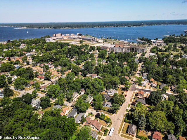 892 W Forest Ave, Muskegon, MI 49441 - bird's eye view of a nearby body of water