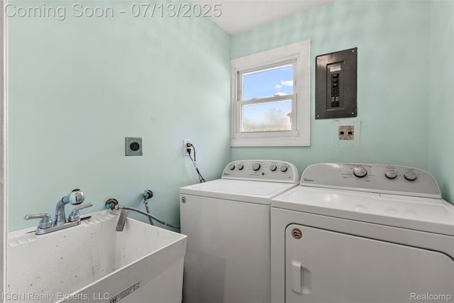 106 St Clair River Dr, Algonac, MI 48001 - laundry room featuring electric panel and washing machine and clothes dryer
