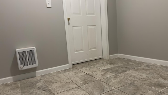 41664 Tera Ln, Novi, MI 48375 - detailed view of baseboards and heating unit