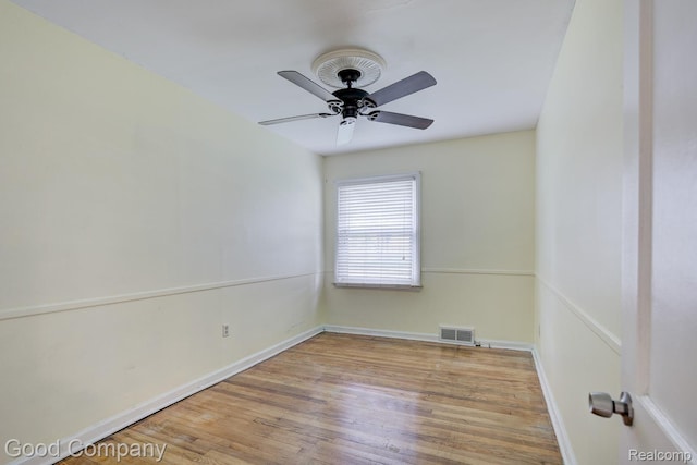 1977 Princeton Rd, Troy, MI 48072 - empty room featuring wood finished floors and ceiling fan