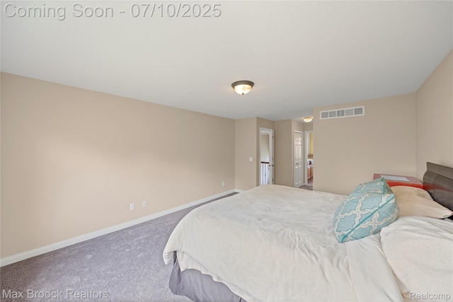 5142 Trailwood Ln, Warren, MI 48092 - carpeted bedroom with baseboards