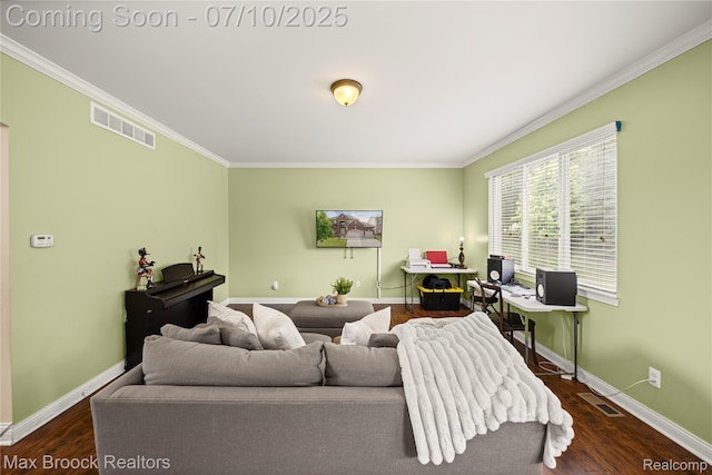 5142 Trailwood Ln, Warren, MI 48092 - living area with crown molding and wood finished floors