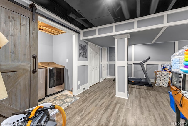 29520 Hunter St, Trenton, MI 48183 - finished basement featuring washing machine and clothes dryer and wood finished floors