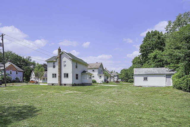 1211 S Jackson St, Jackson, MI 49203 - view of green lawn