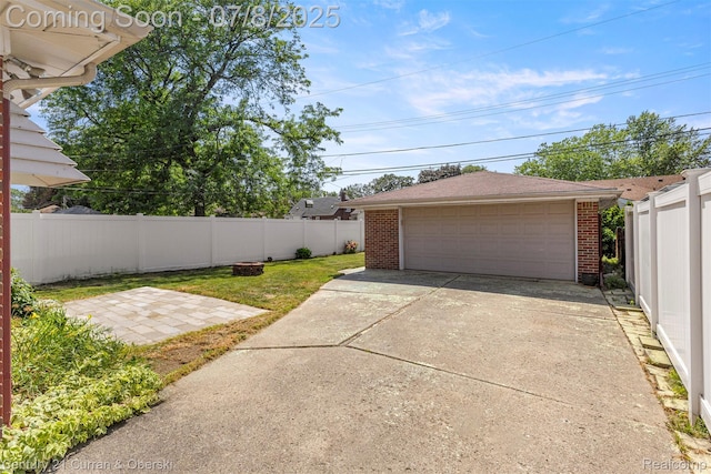 8960 Niver Ave, Allen Park, MI 48101 - view of detached garage