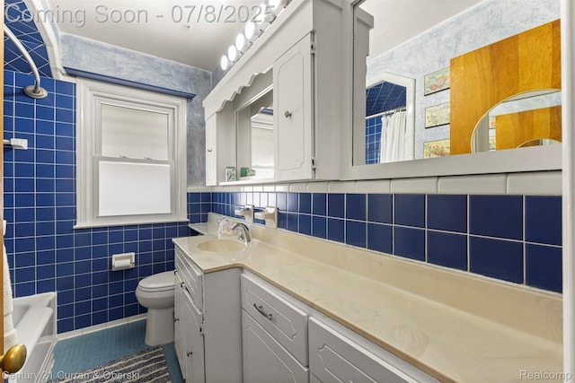 8960 Niver Ave, Allen Park, MI 48101 - bathroom with tile walls, vanity, and tile patterned flooring
