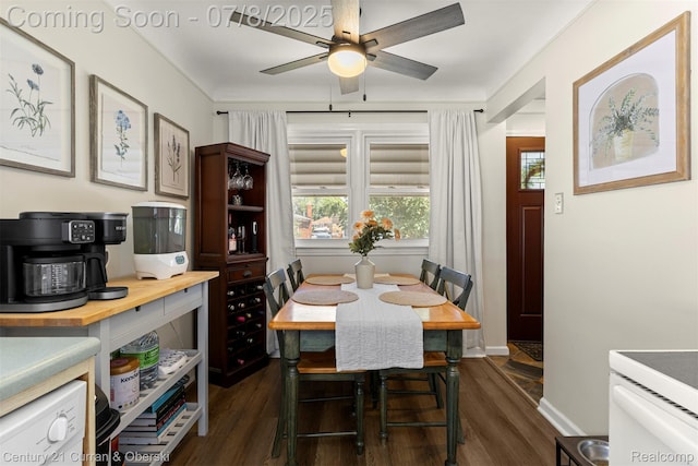 8960 Niver Ave, Allen Park, MI 48101 - dining space with dark wood finished floors and a ceiling fan
