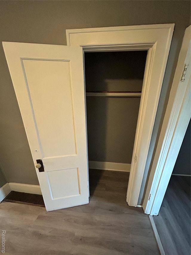 7 E Noble Ave, Monroe, MI 48162 - view of closet