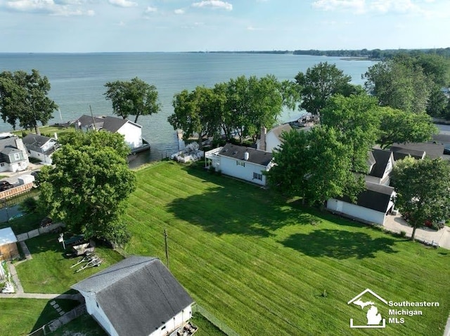 11309 Harold Dr, Luna Pier, MI 48157