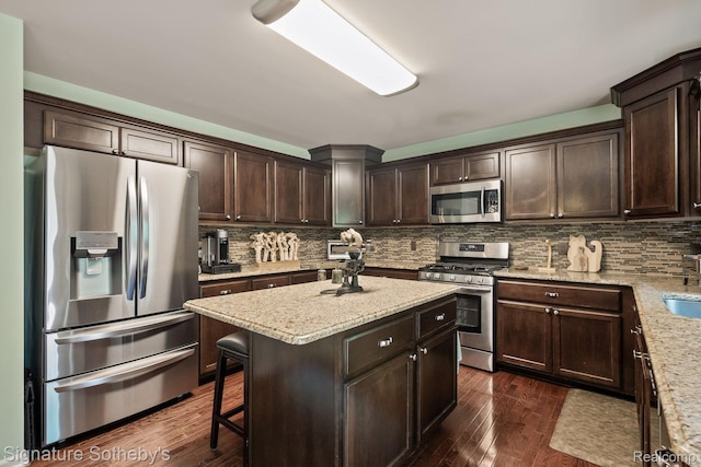 799 Glen Meadows Dr, South Lyon, MI 48178 - photo 8