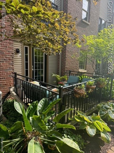 105 S 2nd St, Brighton, MI 48116 - view of balcony
