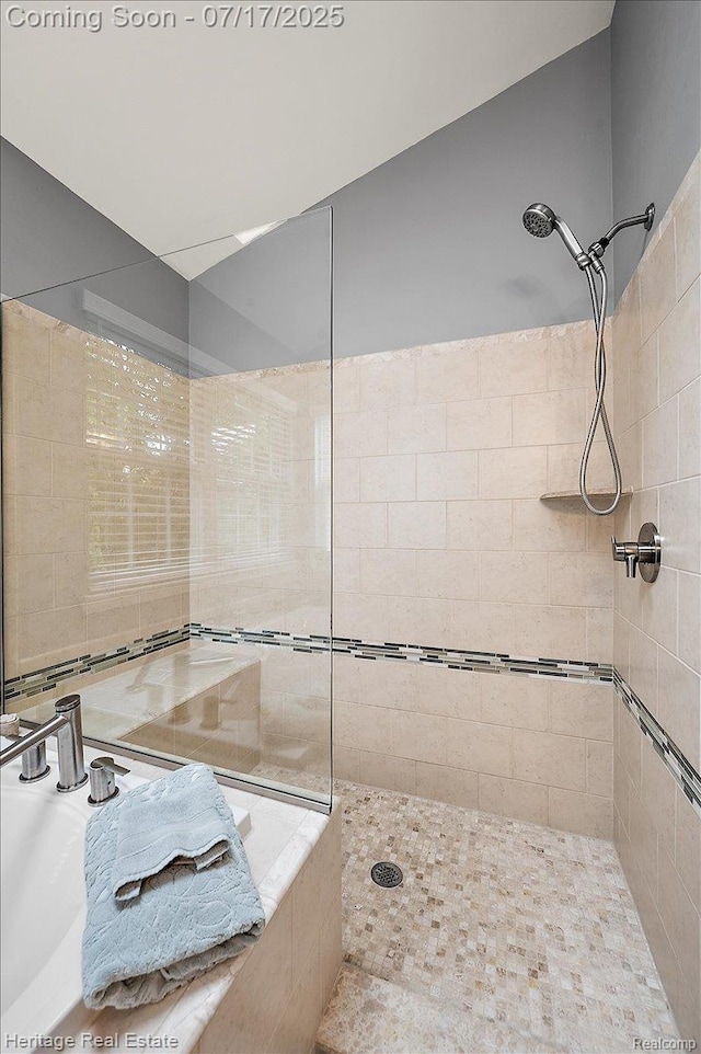 3066 Waldon Park Dr, Orion, MI 48359 - full bath with tiled shower
