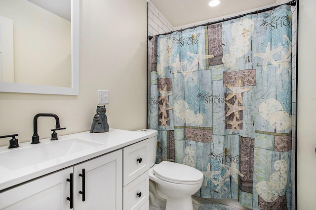 320 E Dr, Marshall, MI 49068 - full bathroom featuring vanity, a shower with shower curtain, and recessed lighting
