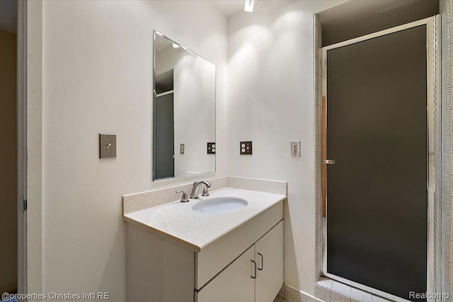 2 Eastbury Ct, Ann Arbor, MI 48105 - bathroom with vanity and a shower stall
