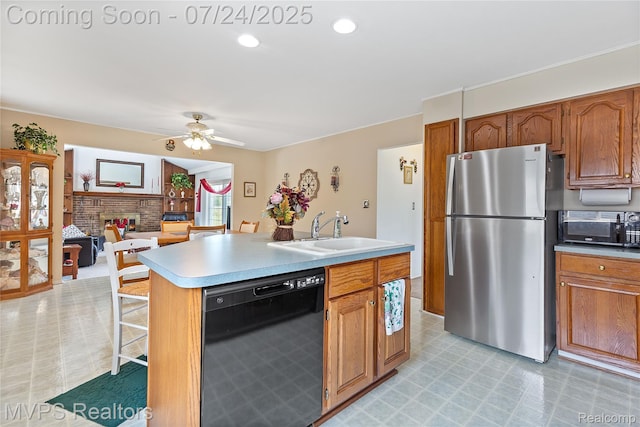 12077 Brougham Dr, Sterling Heights, MI 48312 - photo 6