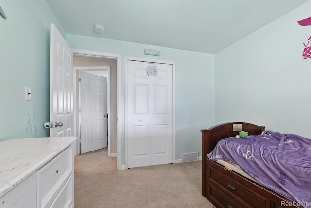 15447 Taft St, Westland, MI 48174 - bedroom with light colored carpet and baseboards