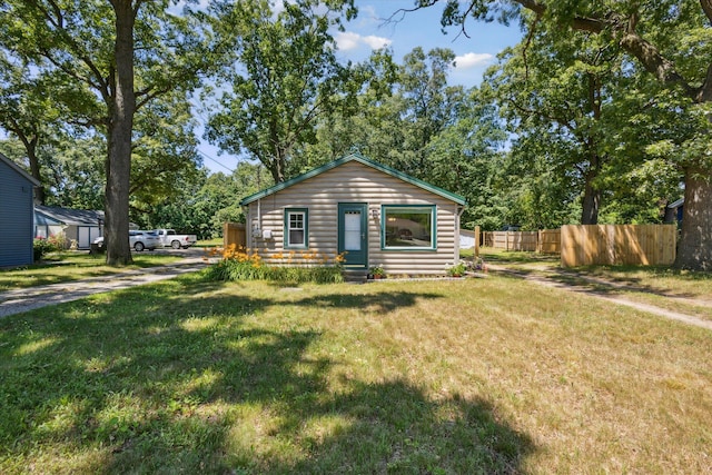 3049 Kooi St, Muskegon, MI 49444 - view of front facade with log veneer siding