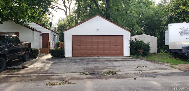 507 Main St, Fenton, MI 48430 - view of detached garage