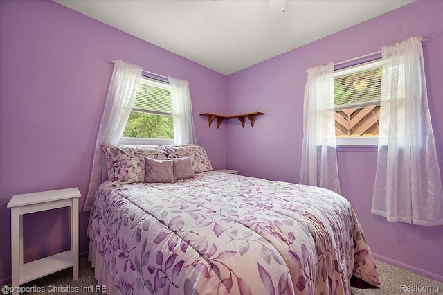4681 Cass Elizabeth Rd, Waterford, MI 48327 - carpeted bedroom featuring baseboards