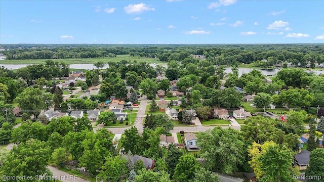 4681 Cass Elizabeth Rd, Waterford, MI 48327 - aerial view of residential area featuring a large body of water
