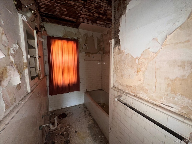 3962 Helen St, Detroit, MI 48207 - view of corridor