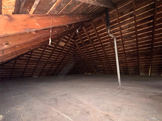 3962 Helen St, Detroit, MI 48207 - view of unfinished attic