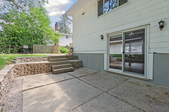 910 Newport Dr, Fenton, MI 48430 - view of patio / terrace