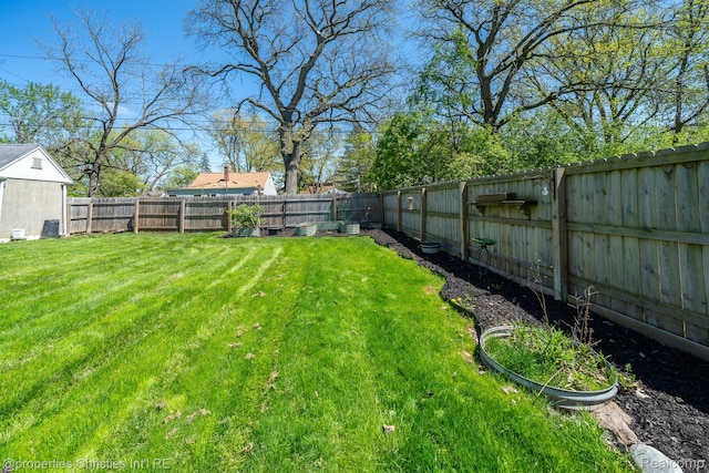 30160 Marshall St, Southfield, MI 48076 - view of fenced backyard
