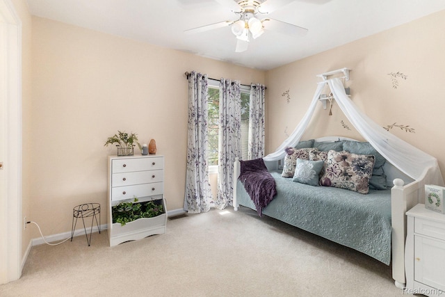5103 Coachlight Dr, Fenton, MI 48430 - bedroom with carpet and a ceiling fan