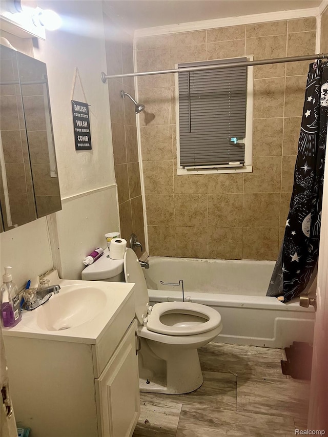 302 W Gracelawn Ave, Flint, MI 48505 - full bathroom with shower / bath combination with curtain, vanity, and wood finished floors