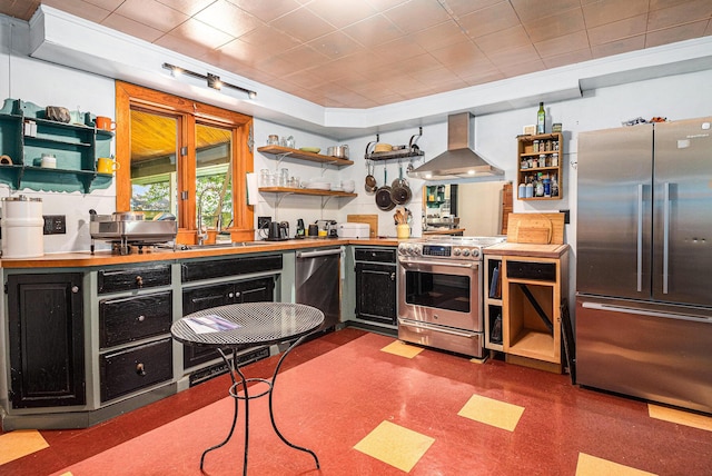 46 1st St, Milan, MI 48160