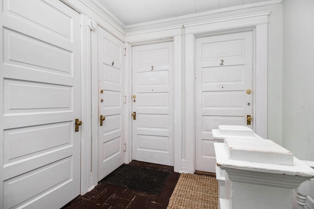 936 W Kalamazoo Ave, Kalamazoo, MI 49007 - doorway with dark wood-style flooring