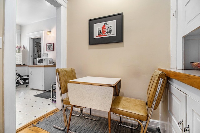 936 W Kalamazoo Ave, Kalamazoo, MI 49007 - view of dining area