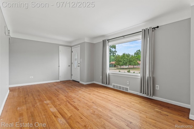 14268 Trenton Rd, Southgate, MI 48195 - unfurnished room featuring wood finished floors