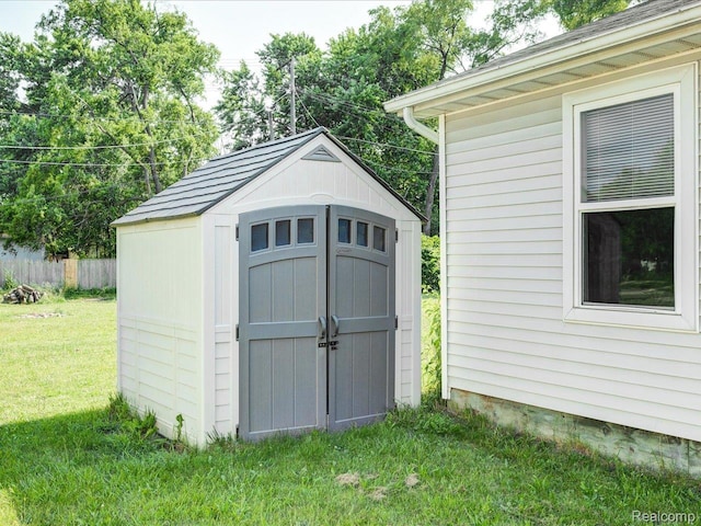 1114 Union St, Port Huron, MI 48060 - view of shed