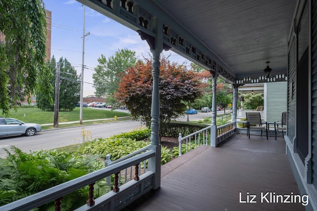 120 Union Ave SE, Grand Rapids, MI 49503 - view of porch