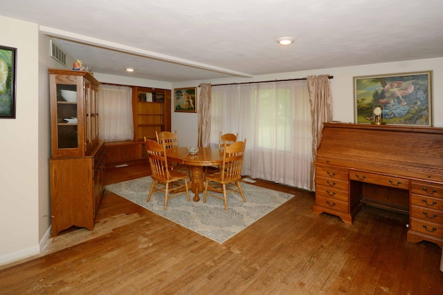 2357 River St, Kalamazoo, MI 49048 - dining area featuring wood finished floors and recessed lighting