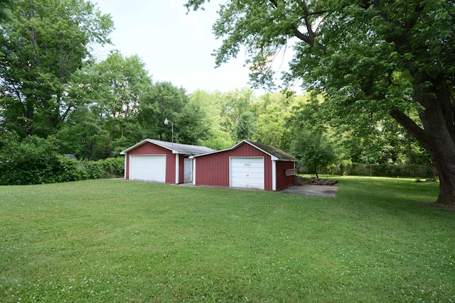 2357 River St, Kalamazoo, MI 49048 - view of detached garage