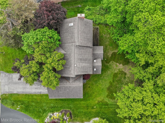 5844 Independence Ln, West Bloomfield, MI 48322 - aerial view of property and surrounding area