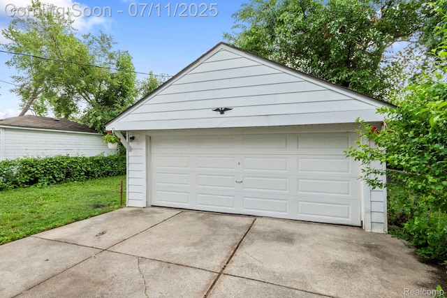 24528 Schroeder Ave, Eastpointe, MI 48021 - view of detached garage