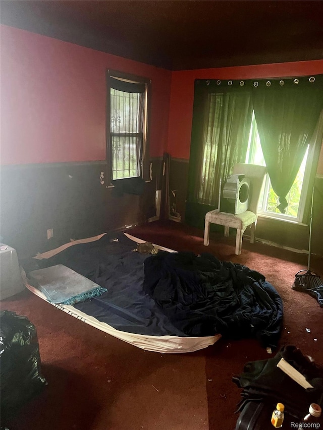 638 W Pulaski Ave, Flint, MI 48505 - bedroom featuring carpet flooring