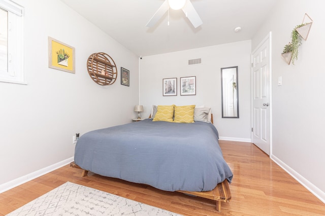2041 Norfolk Ave, Ann Arbor, MI 48103 - bedroom with wood finished floors and ceiling fan