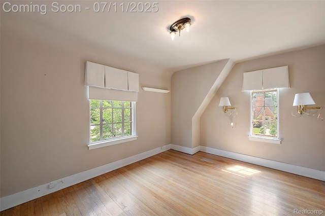 132 Illinois Ave, Pontiac, MI 48341 - spare room with plenty of natural light and light wood-type flooring
